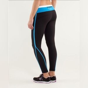 Lululemon Run: Pace Tight Crop 25″ — Black / Beach Blanket Blue / White (2)